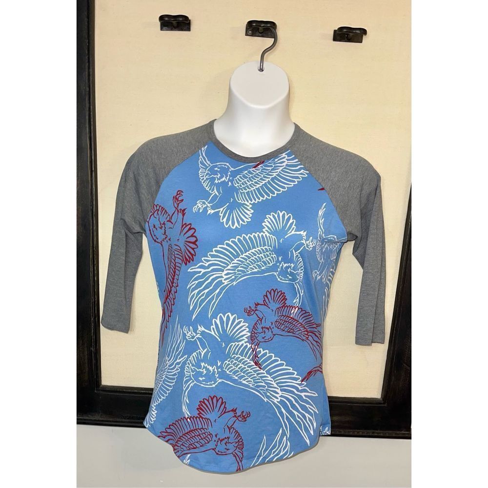 Lularoe Randy Eagle Print Shirt - Small